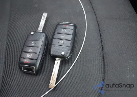 2018 Kia Soul + из США, поврежденный, VIN KNDJP3A52J7509933